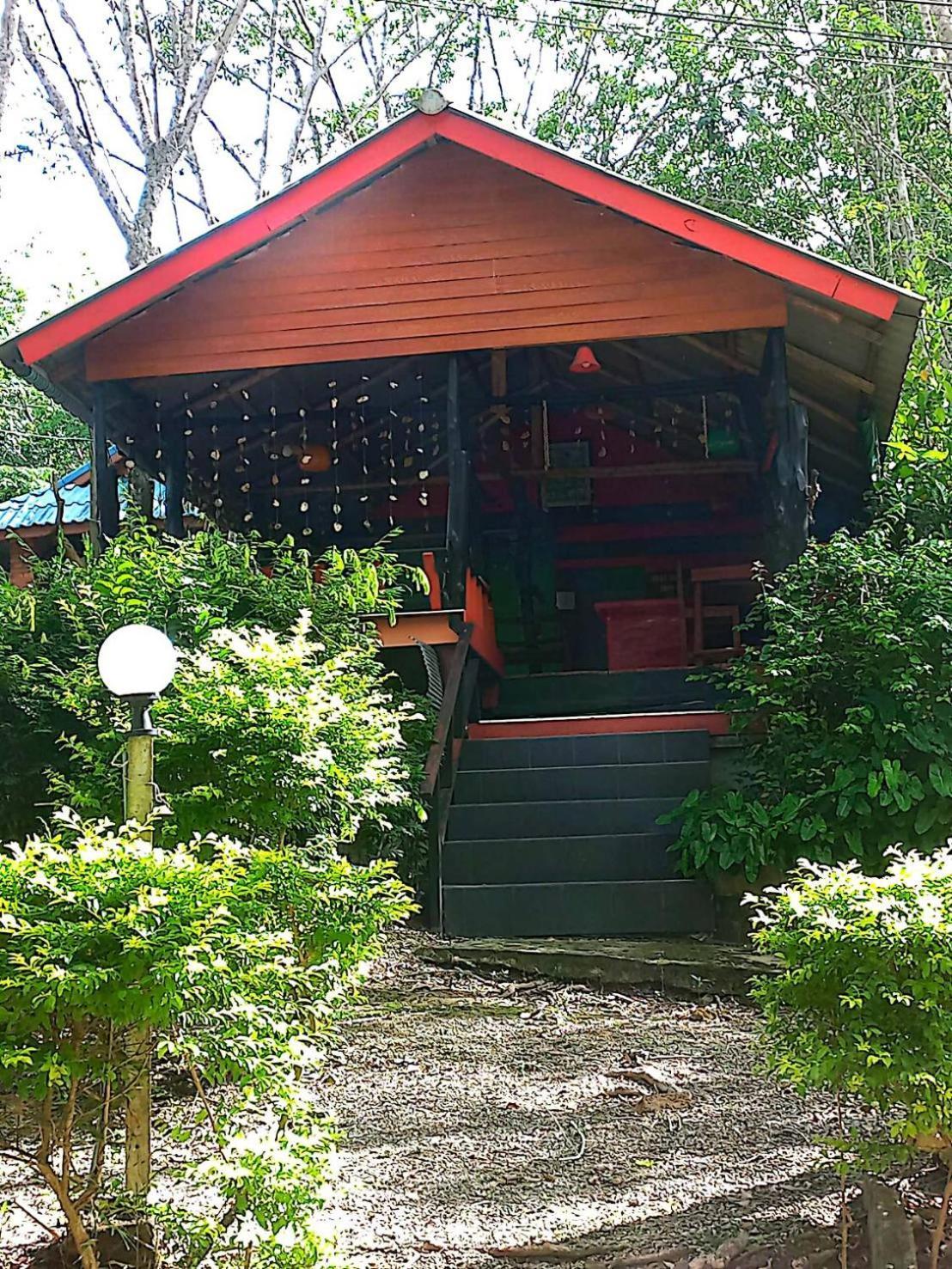 Lanta Maikeaw Bungalow Koh Lanta Exterior photo